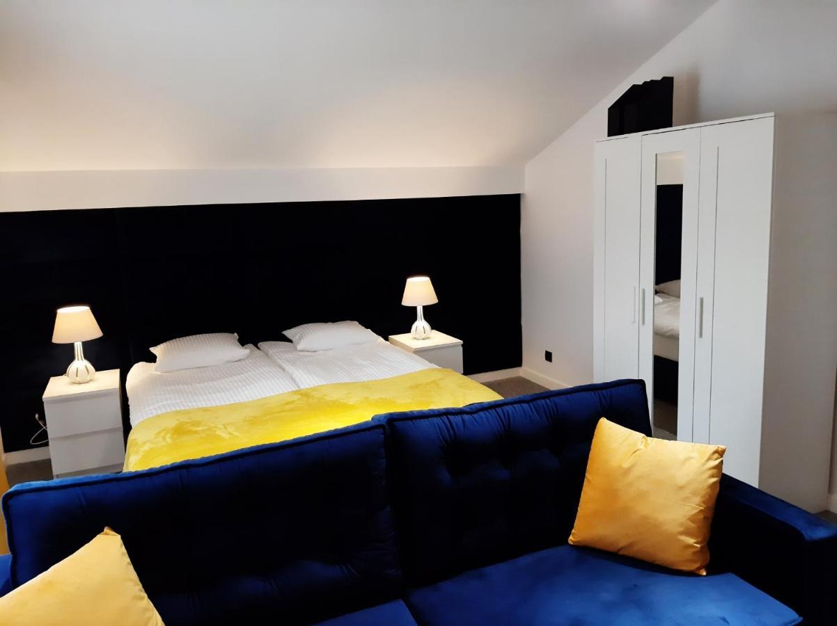 Apartament Willa Pod Sosnami Zator Przeciszow Εξωτερικό φωτογραφία