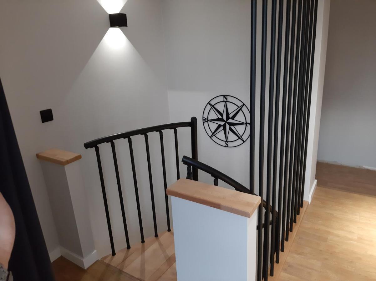 Apartament Willa Pod Sosnami Zator Przeciszow Εξωτερικό φωτογραφία
